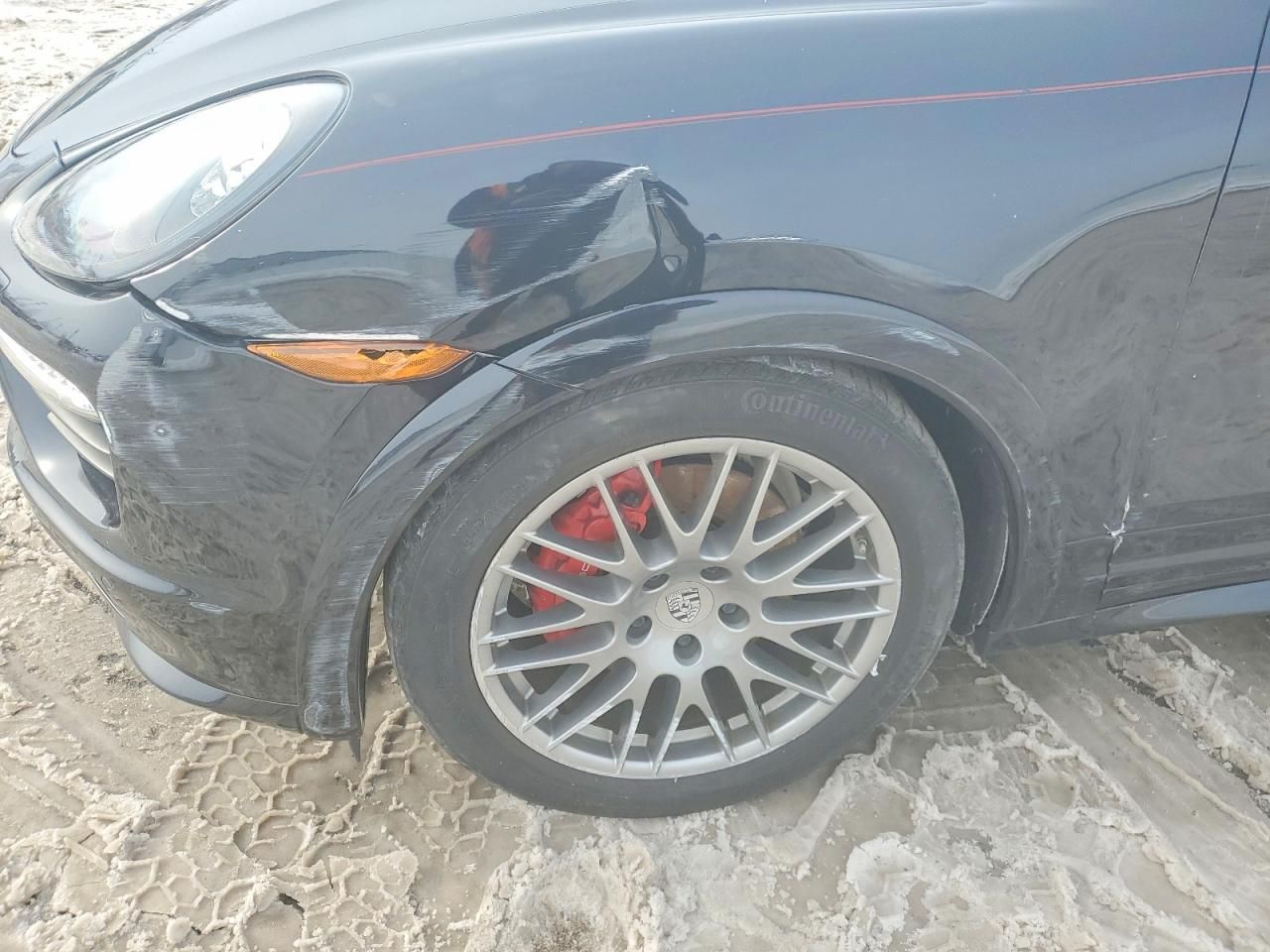 2014 Porsche Cayenne gts