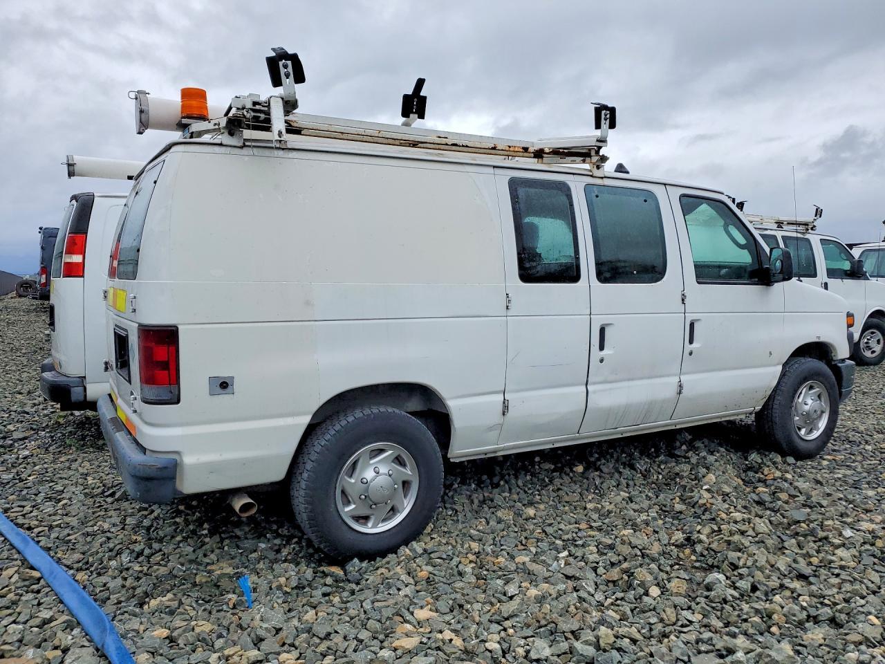 2010 Ford Econoline E250 van
