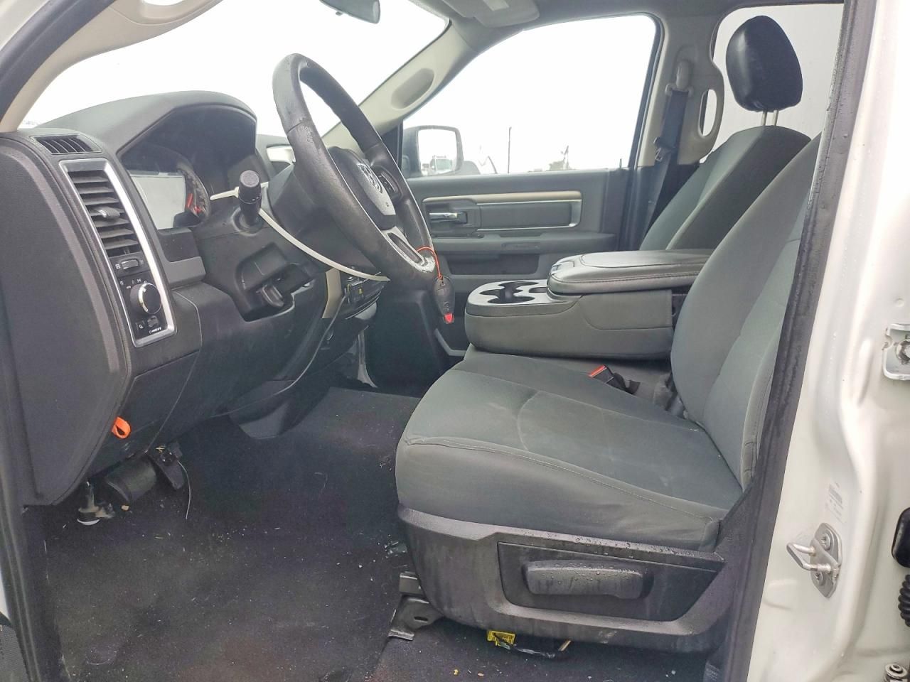 2017 Dodge Ram 1500 slt