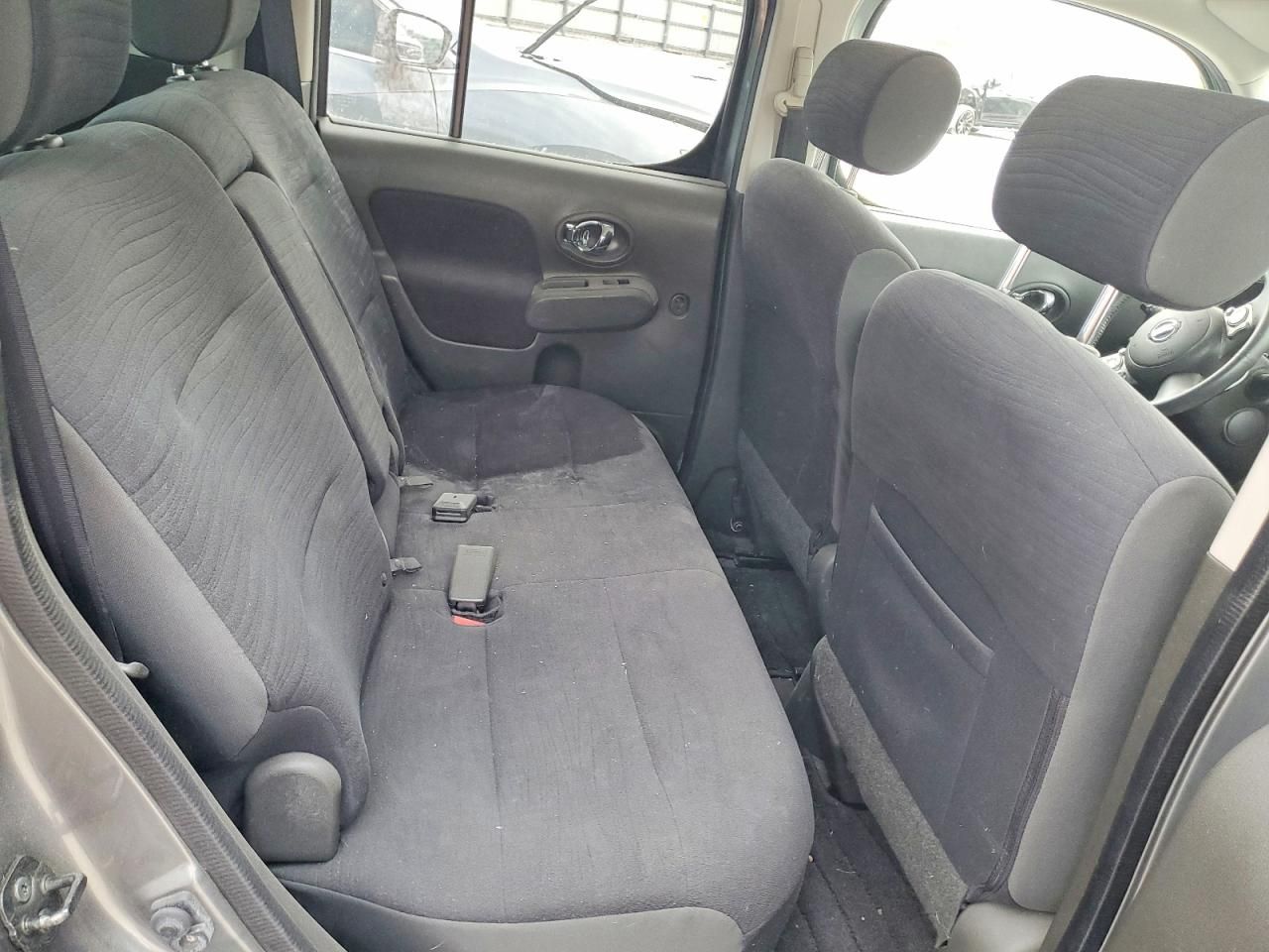 2010 Nissan Cube Base
