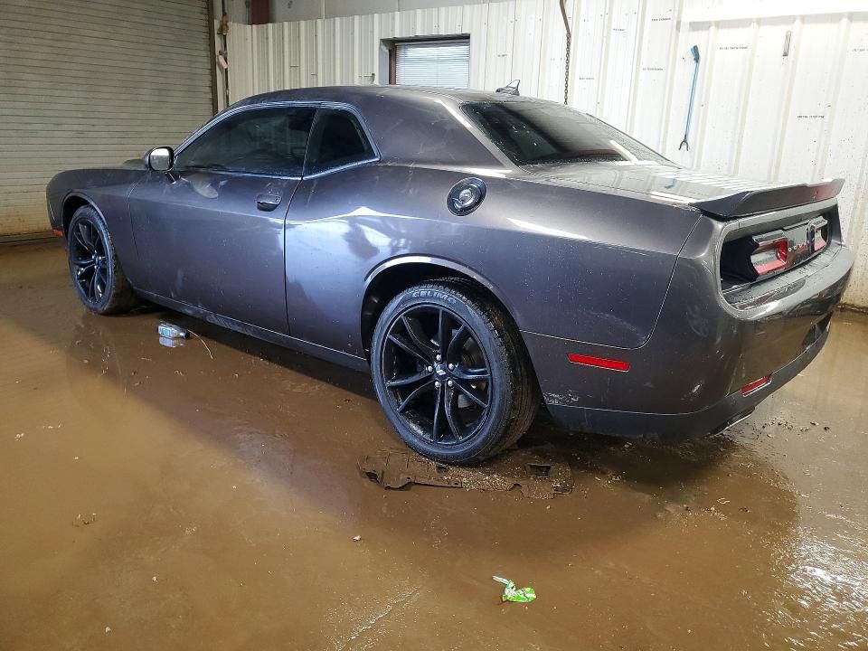 2017 Dodge Challenger sxt