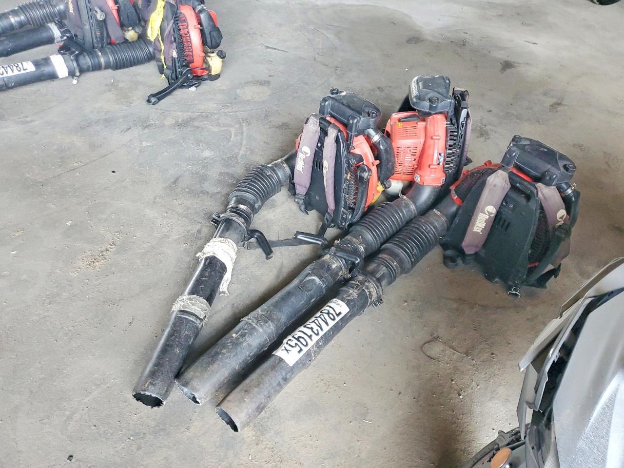 2010 Mowe Blower