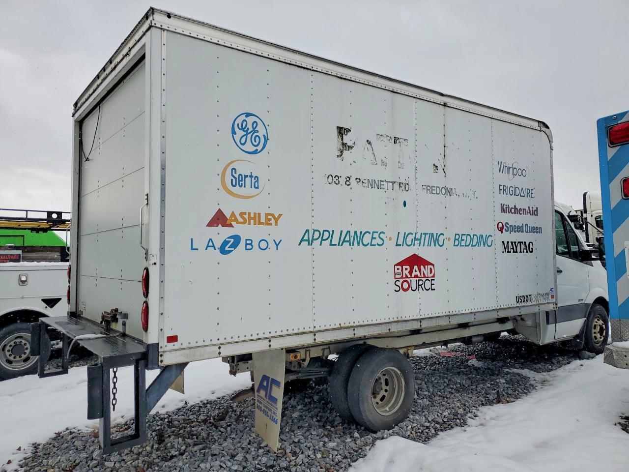 2007 Dodge Sprinter box Truck