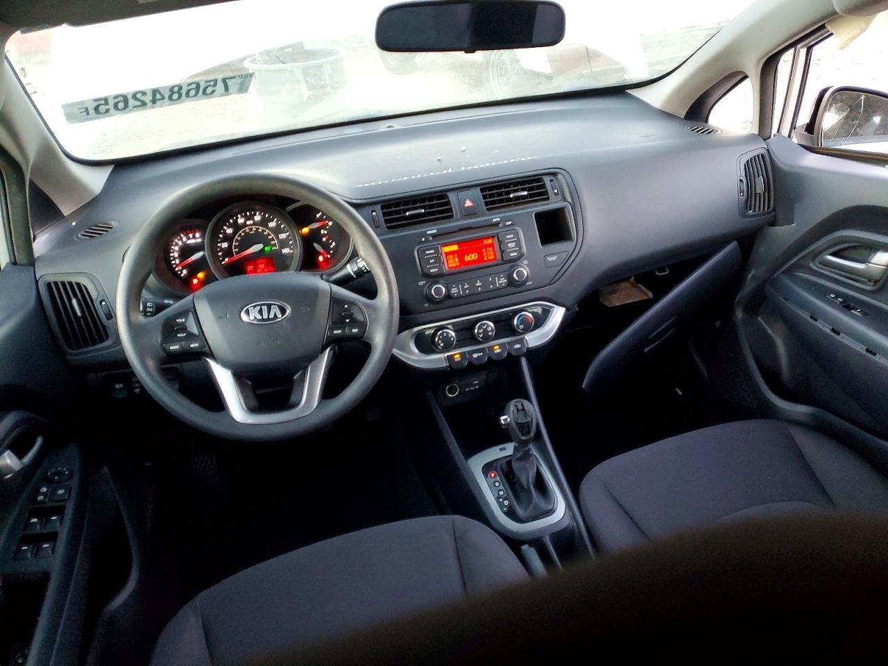 2015 KIA Rio lx