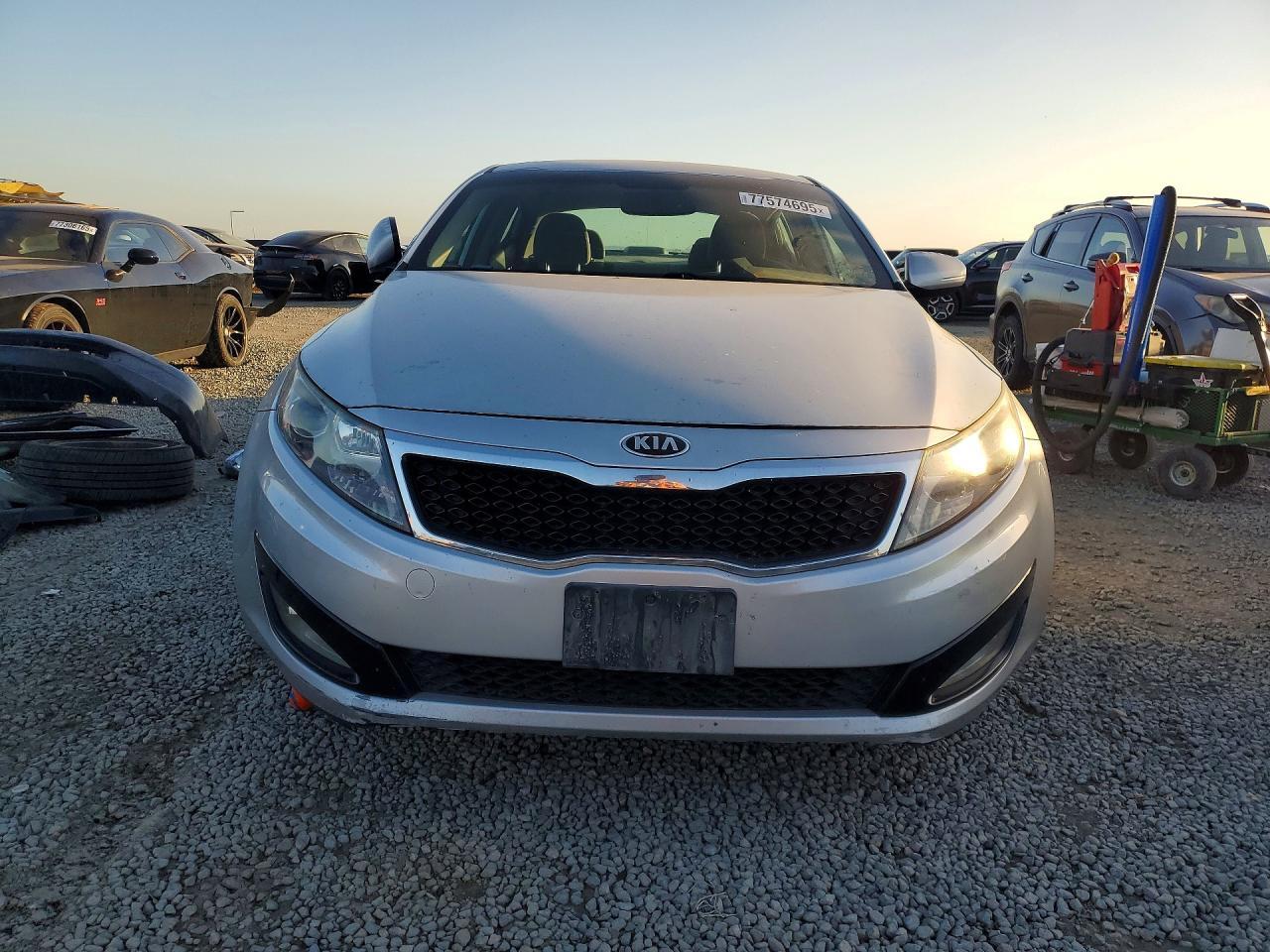 2013 KIA Optima lx