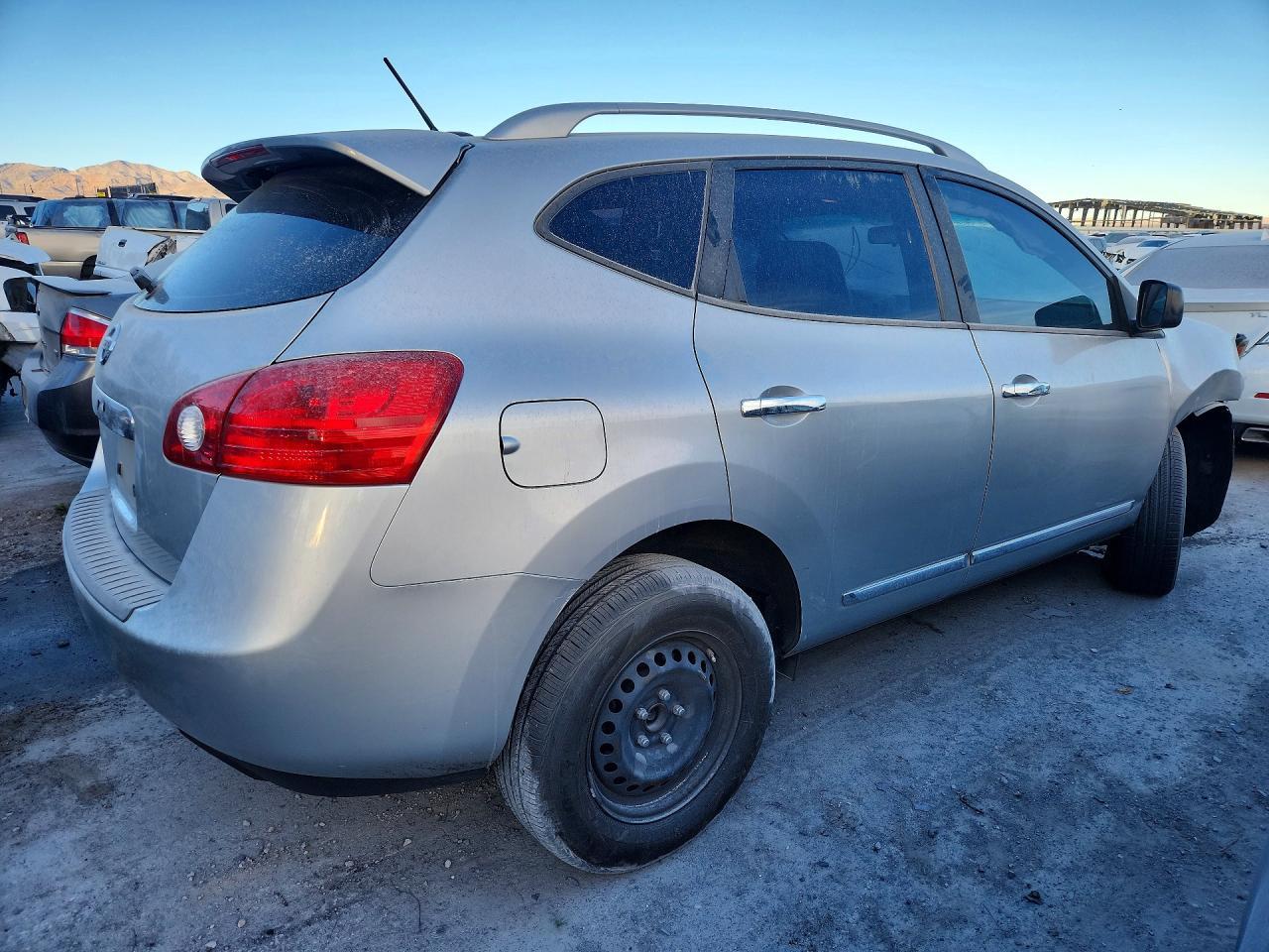 2014 Nissan Rogue Select s