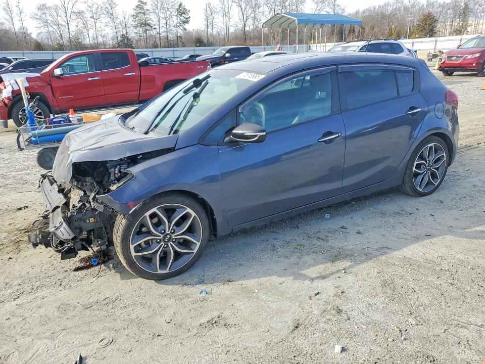 2015 KIA Forte sx