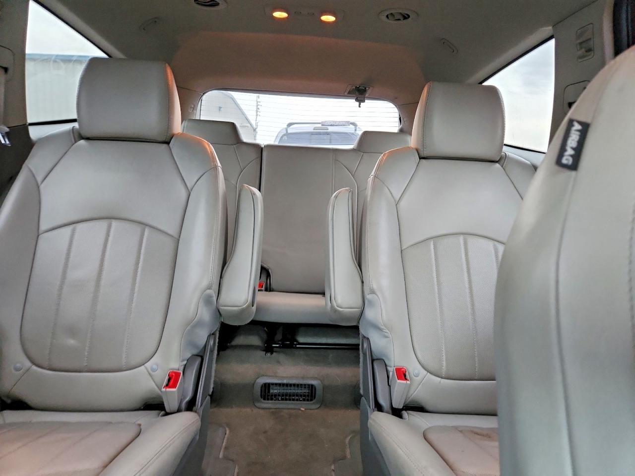 2017 Chevrolet Traverse Premier