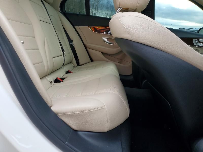 2016 Mercedes-Benz C300