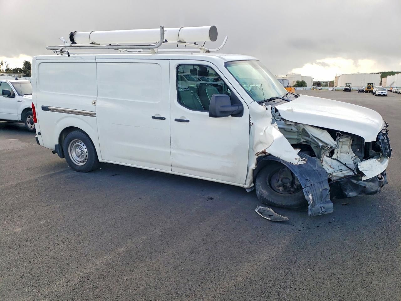 2018 Niss NV Cargo 2500 HD S S