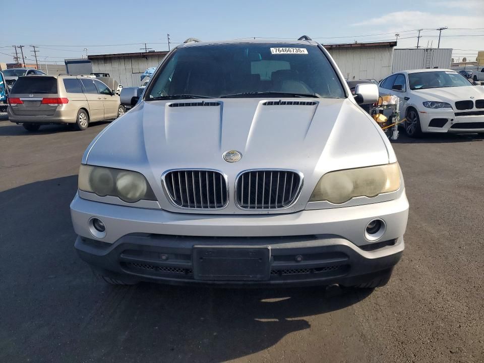 2001 BMW X5 4.4i