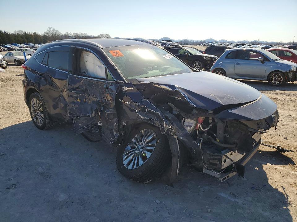 2021 Toyota Venza le