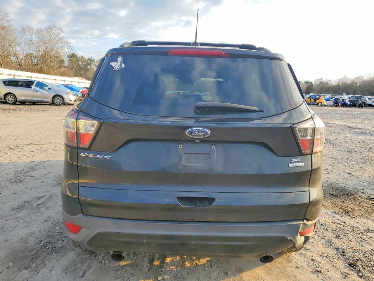 2018 Ford Escape se