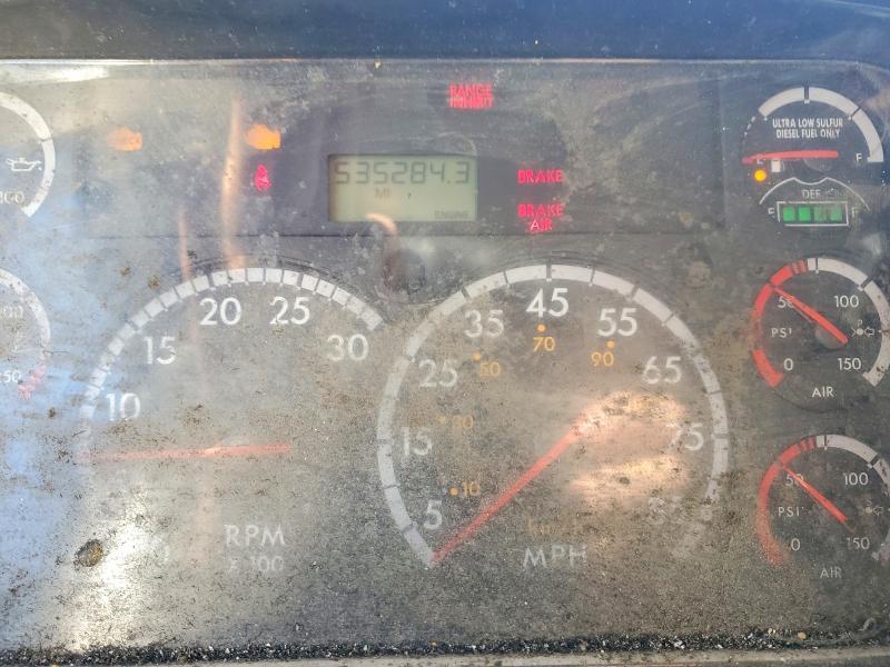 2016 Freightliner Business Class M2 BOX Truck