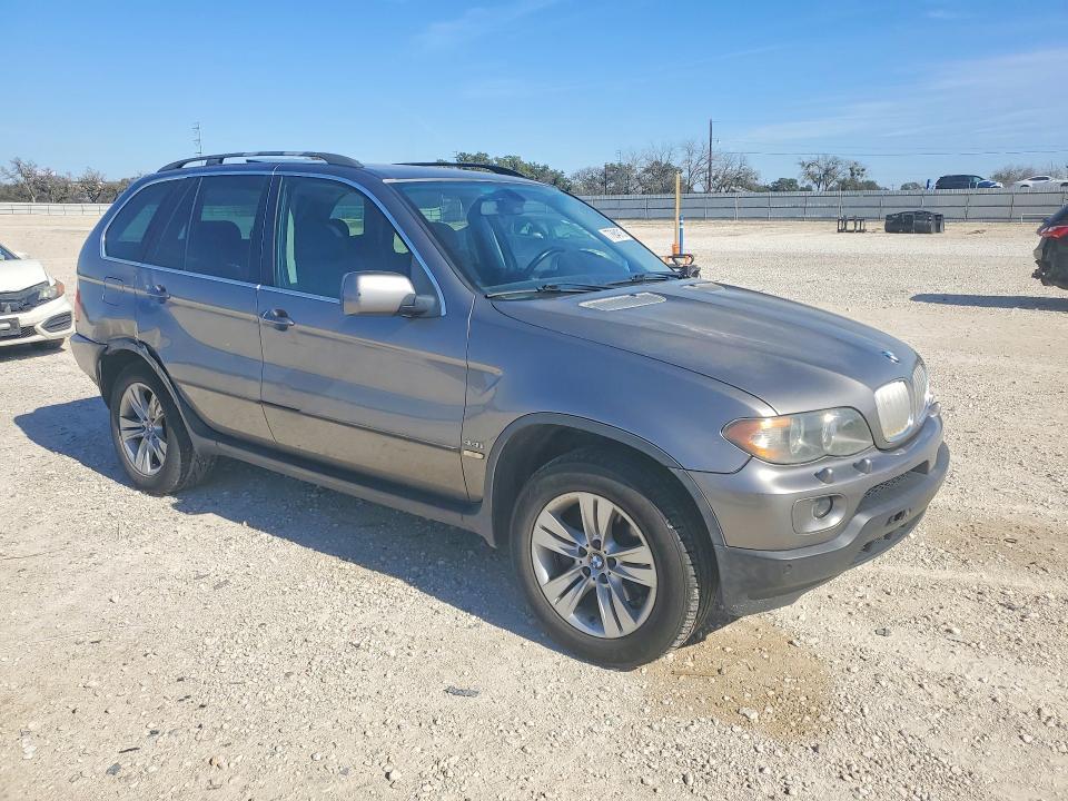 2005 BMW X5 4.4i