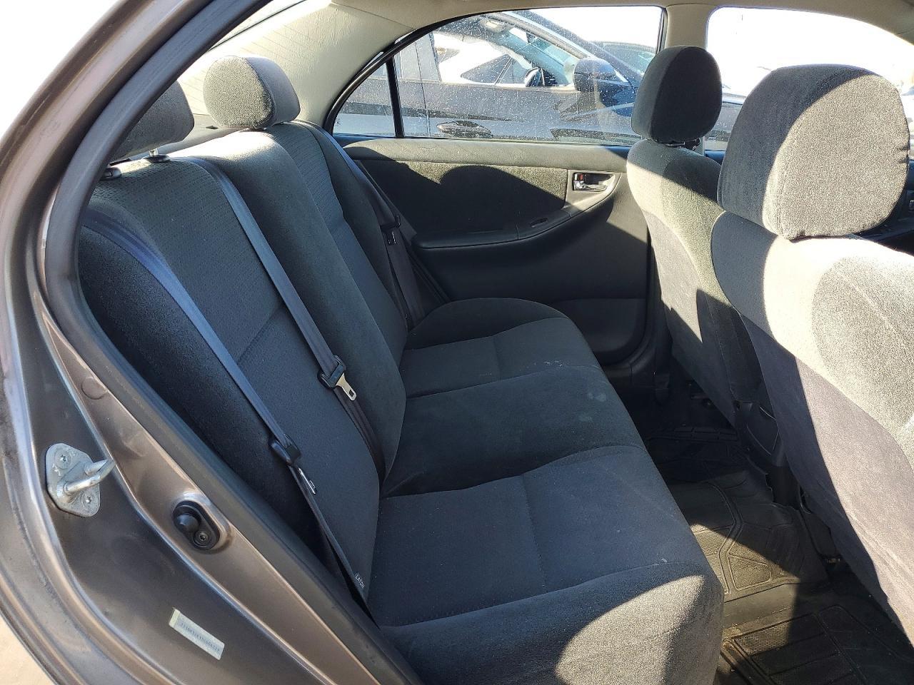 2003 Toyota Corolla ce