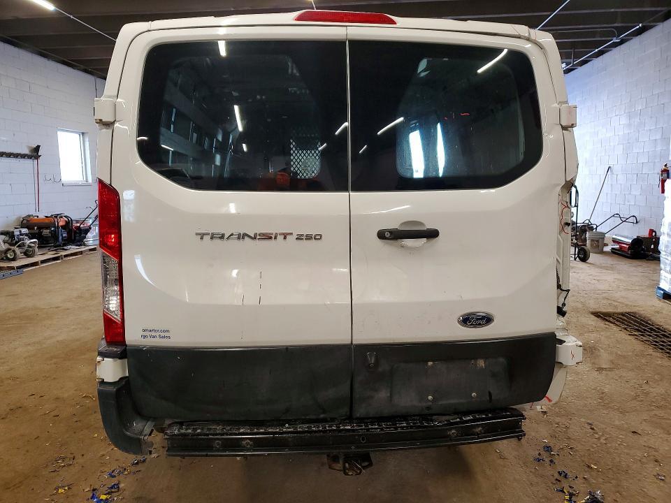 2019 Ford Transit T-250