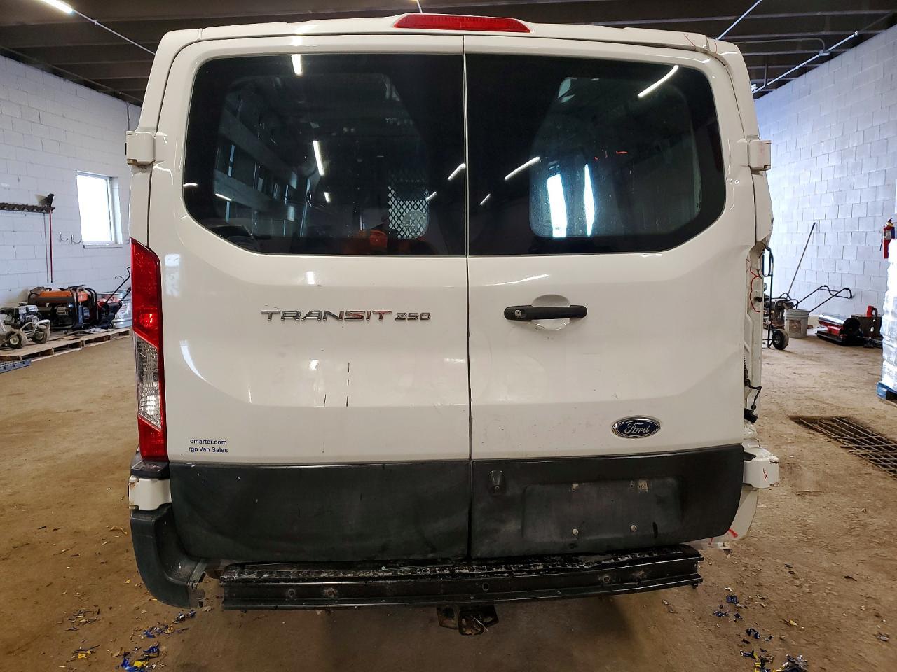 2019 Ford Transit T-250