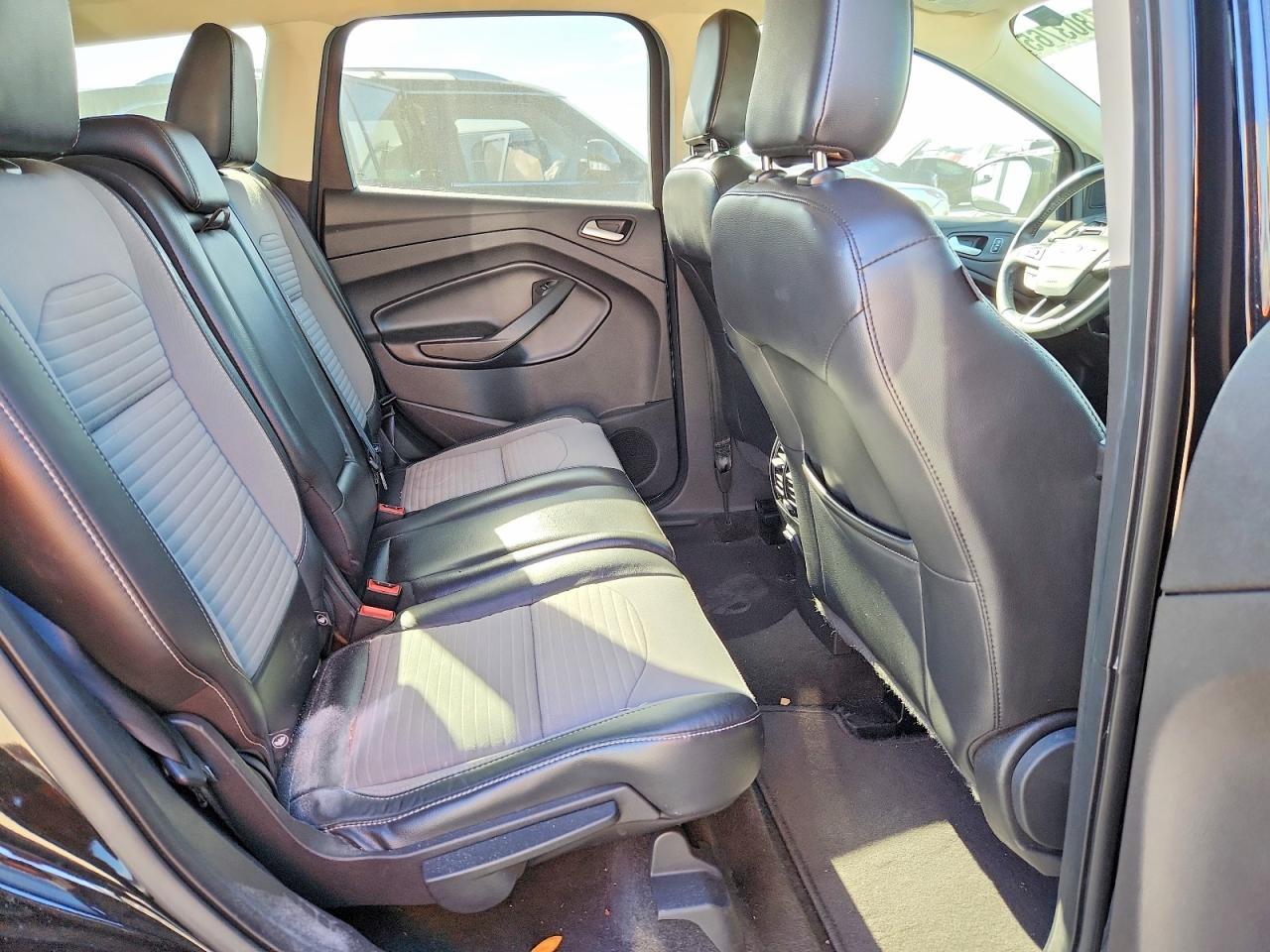 2019 Ford Escape se