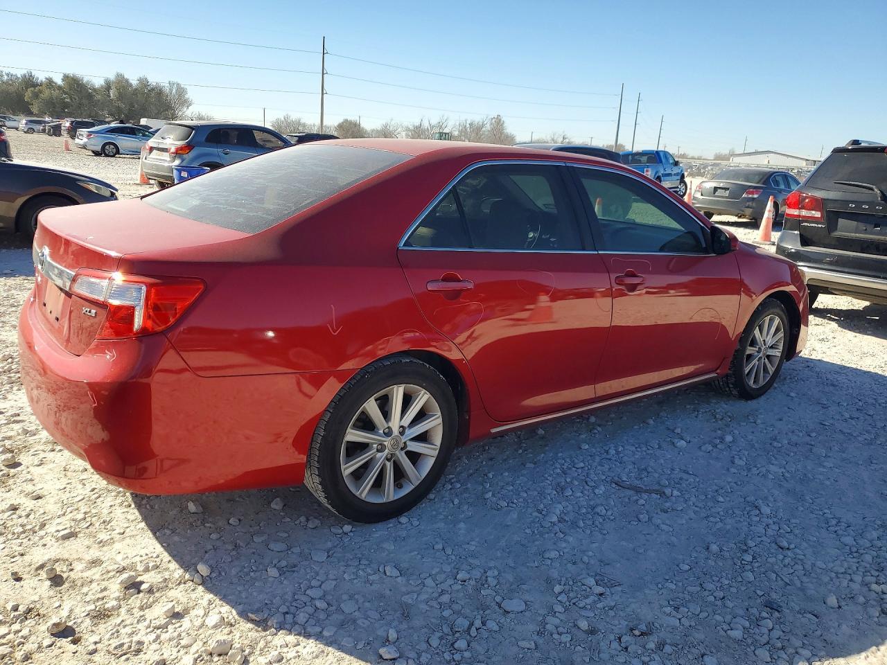 2013 Toyota Camry l