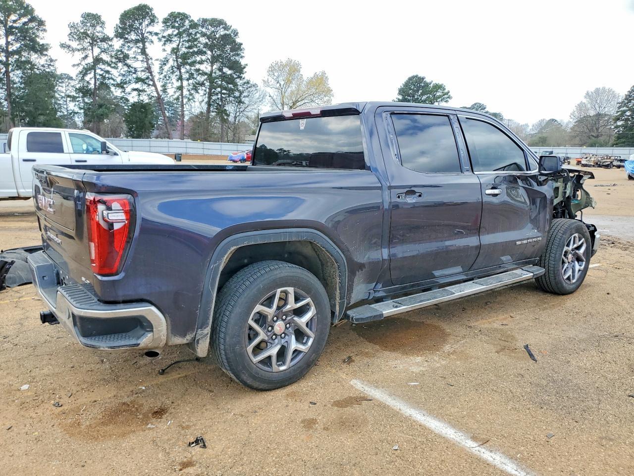 2022 GMC Sierra C1500 SLT
