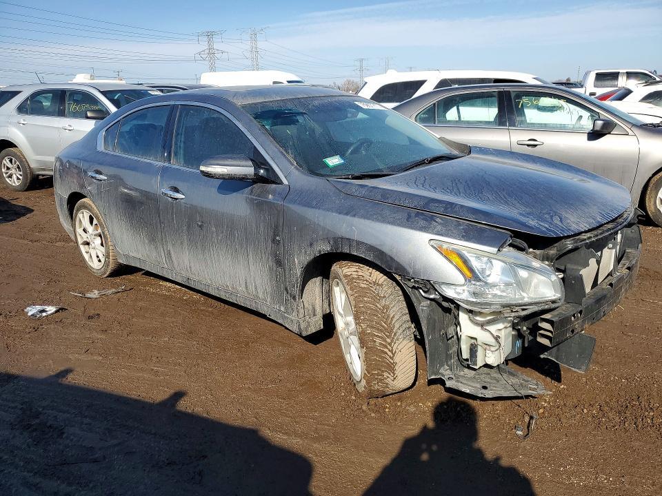 2014 Nissan Maxima s