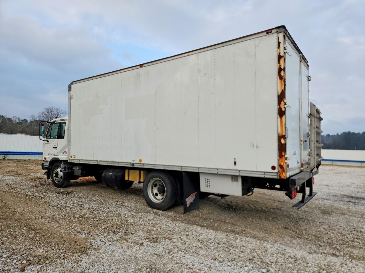 2002 Nissan Diesel UD2300