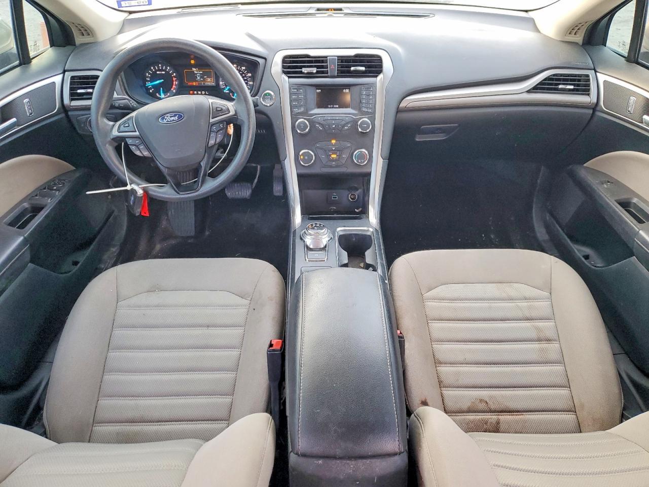 2019 Ford Fusion s