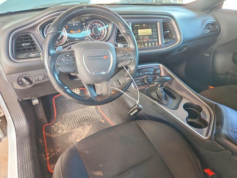 2015 Dodge Challenger r