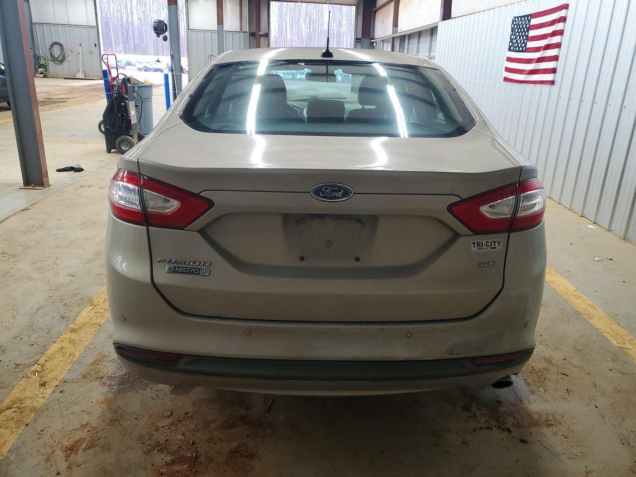 2015 Ford Fusion se Phev