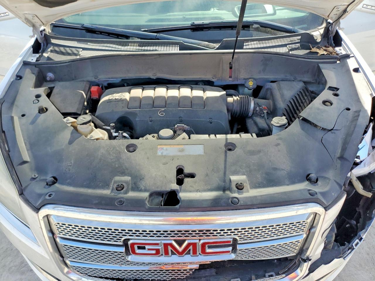 2016 GMC Acadia Denali