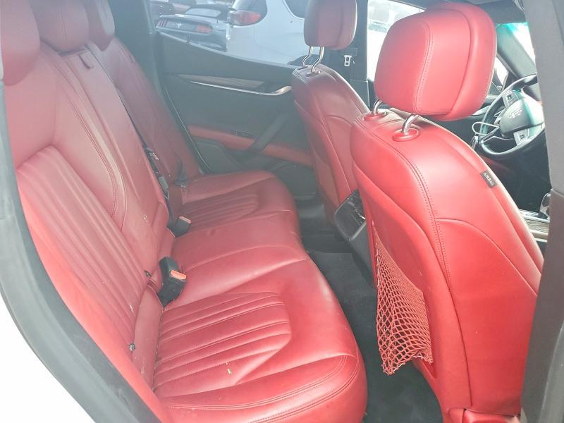 2016 Maserati Ghibli s