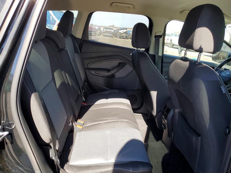 2017 Ford Escape s fwd