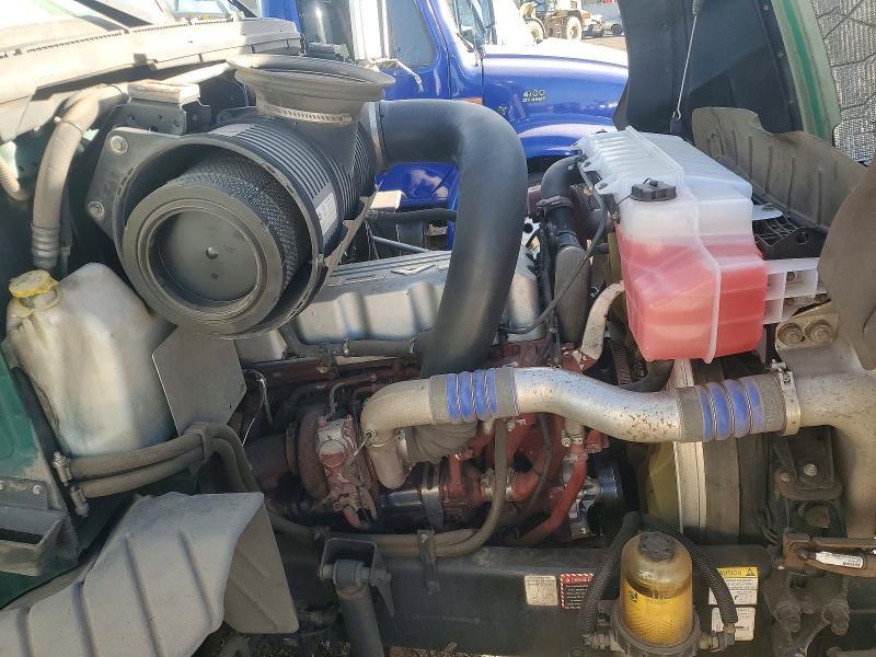 2017 Mack CXU612 Semi Truck