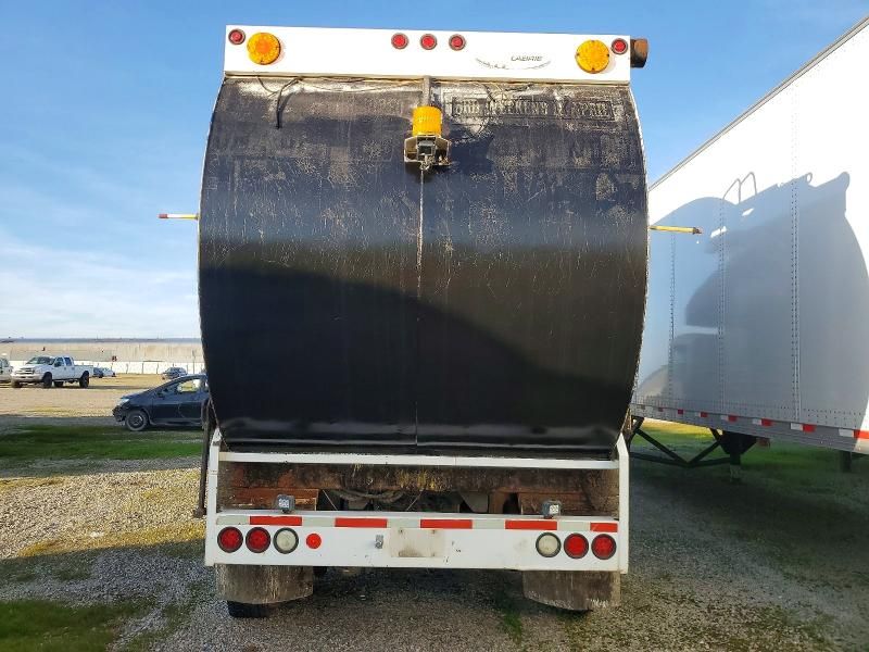 2007 Peterbilt 320 Refuse Truck