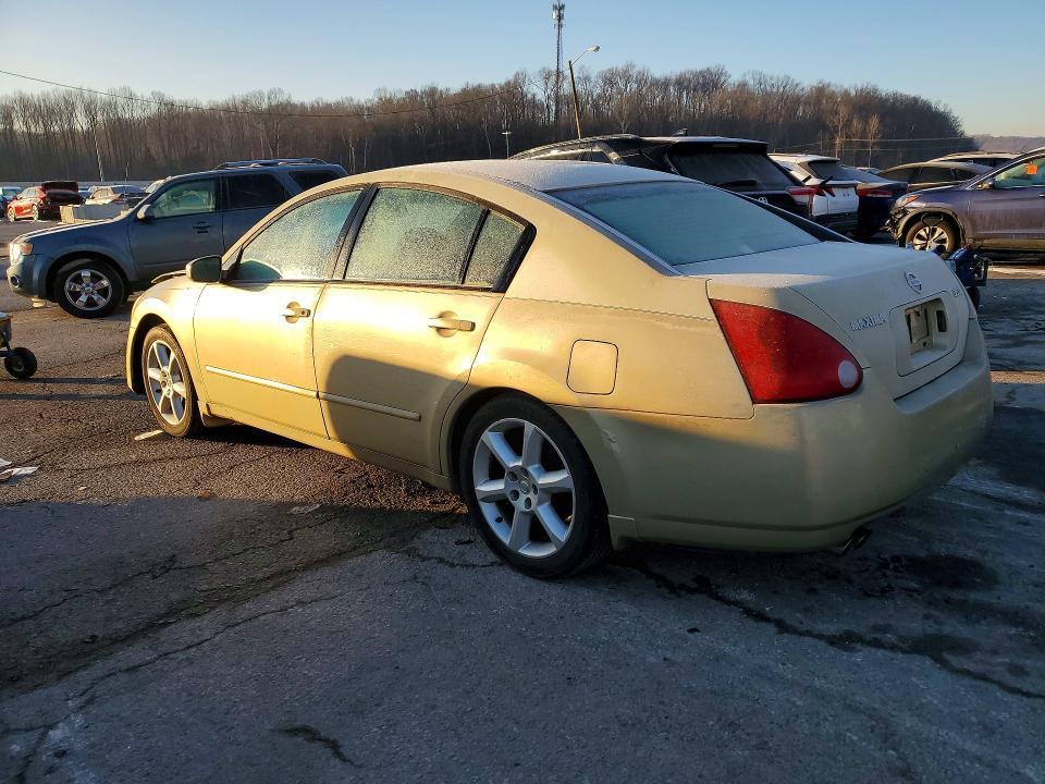 2004 Nissan Maxima