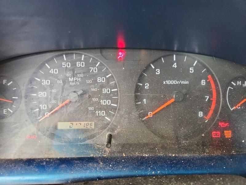 2001 Nissan Frontier xe