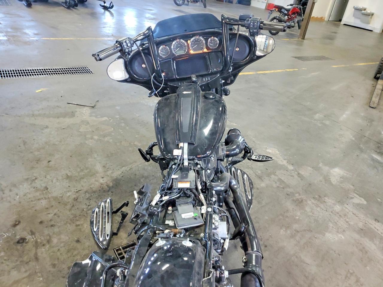2022 Harley-Davidson Flhxs