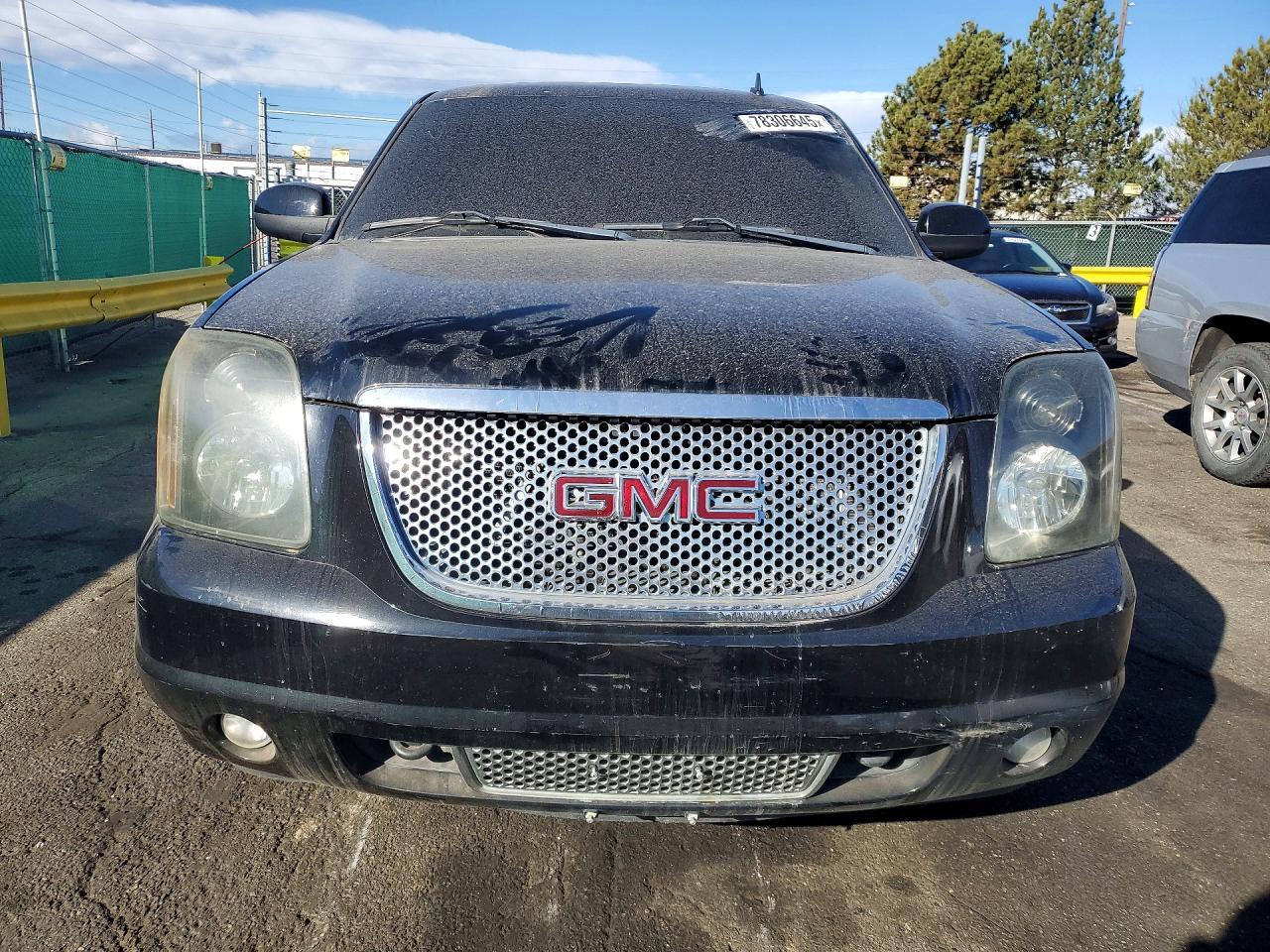 2010 GMC Yukon Denali