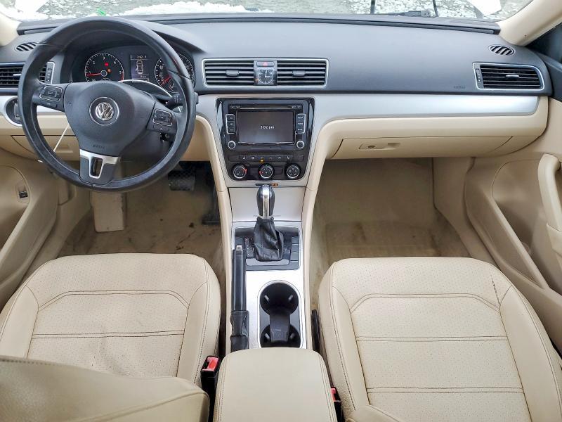2013 Volkswagen Passat se