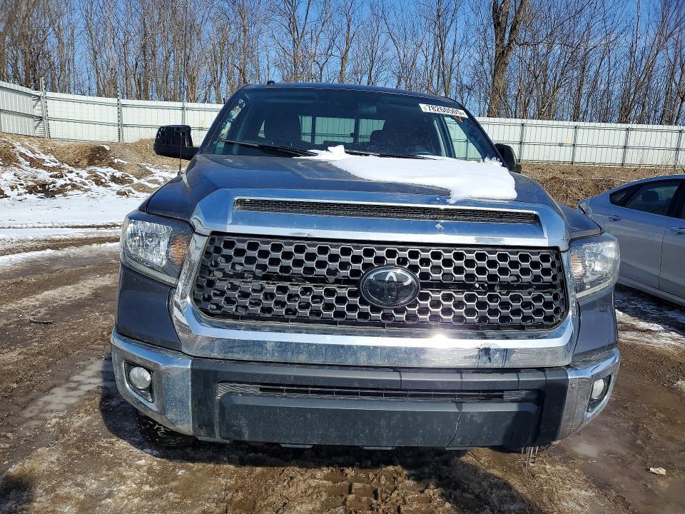 2018 Toyota Tundra Double cab sr