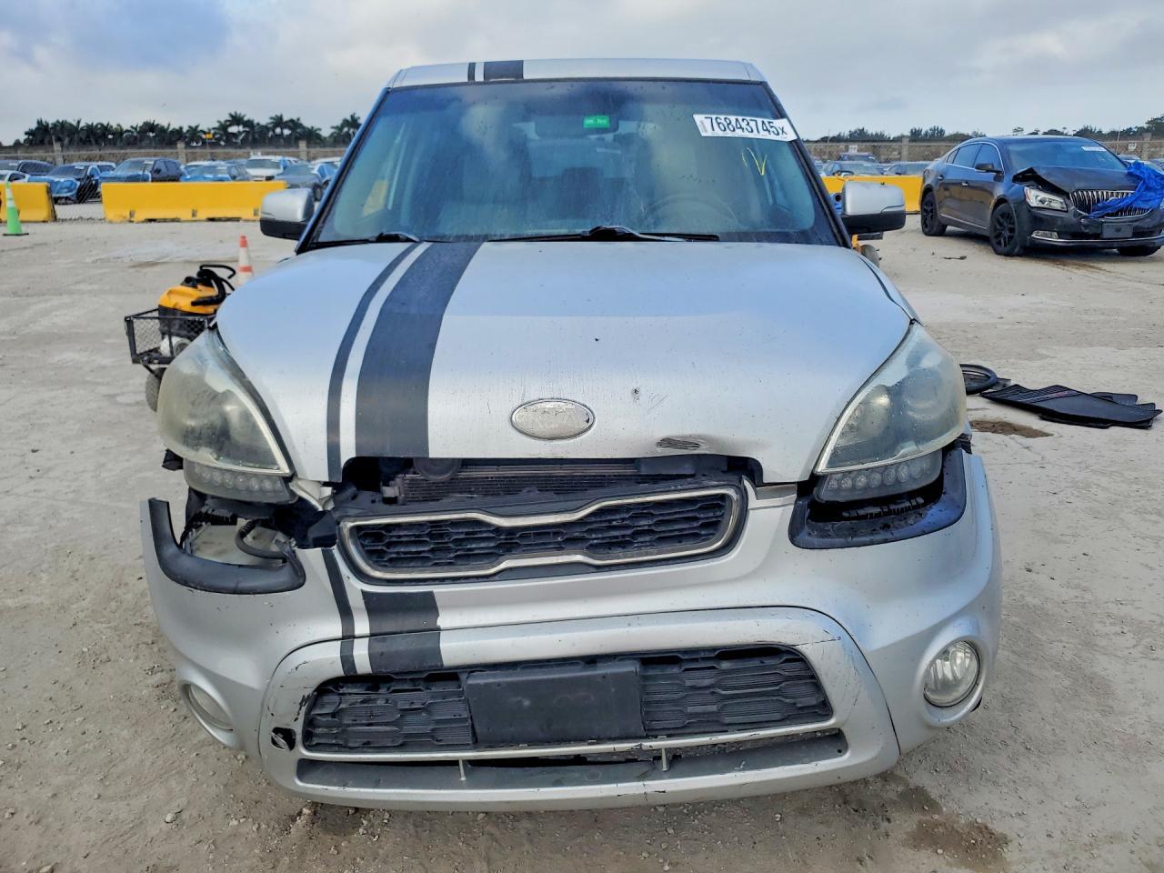 2013 KIA Soul +