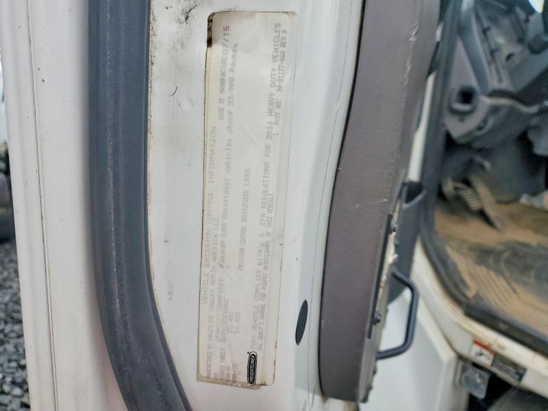 2016 Freightliner Business Class M2 Flatbed Truck