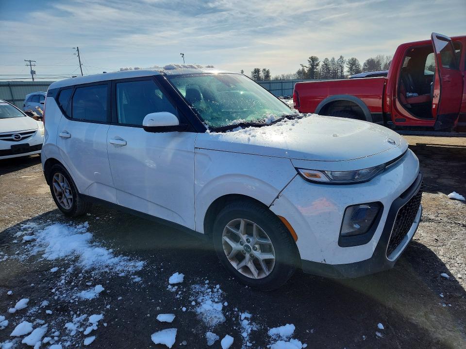 2020 KIA Soul s