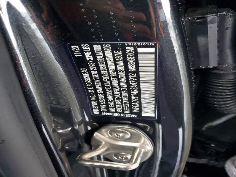 2024 Porsche Taycan gts