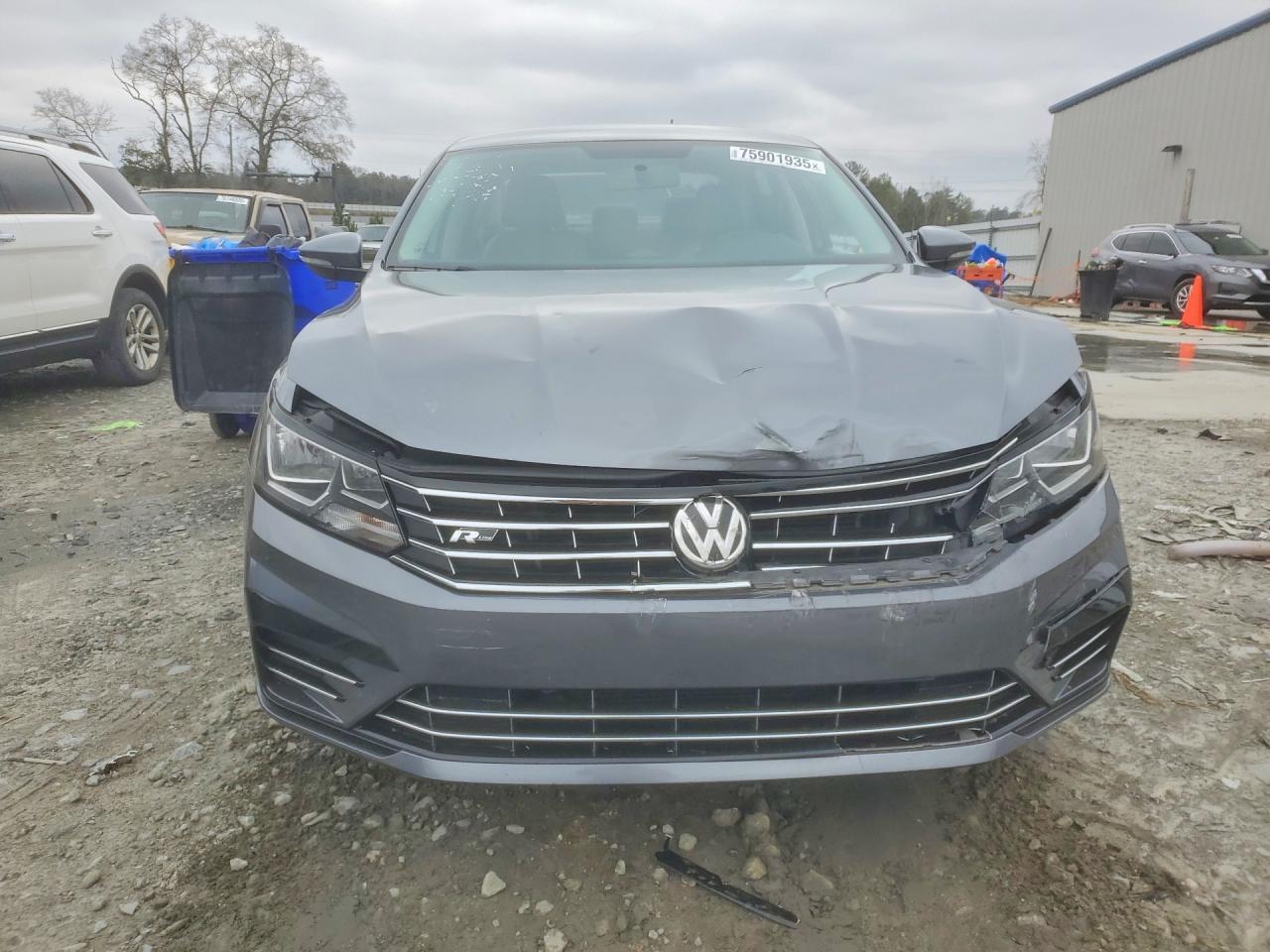 2017 Volkswagen Passat R-line