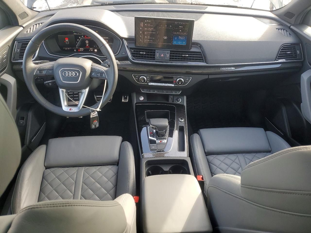 2025 Audi SQ5 Premium Plus