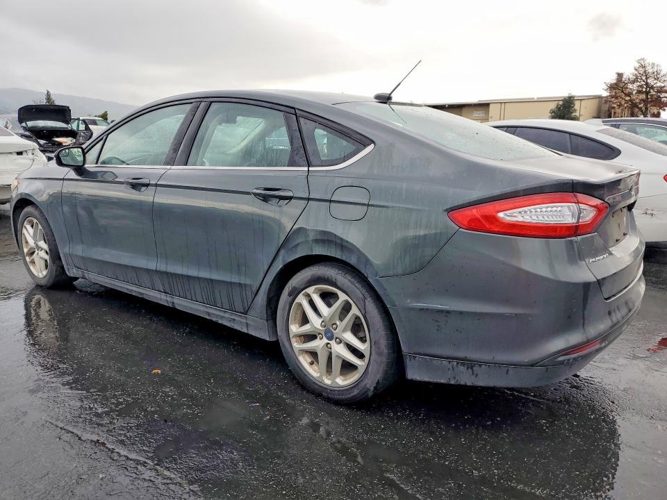 2015 Ford Fusion se