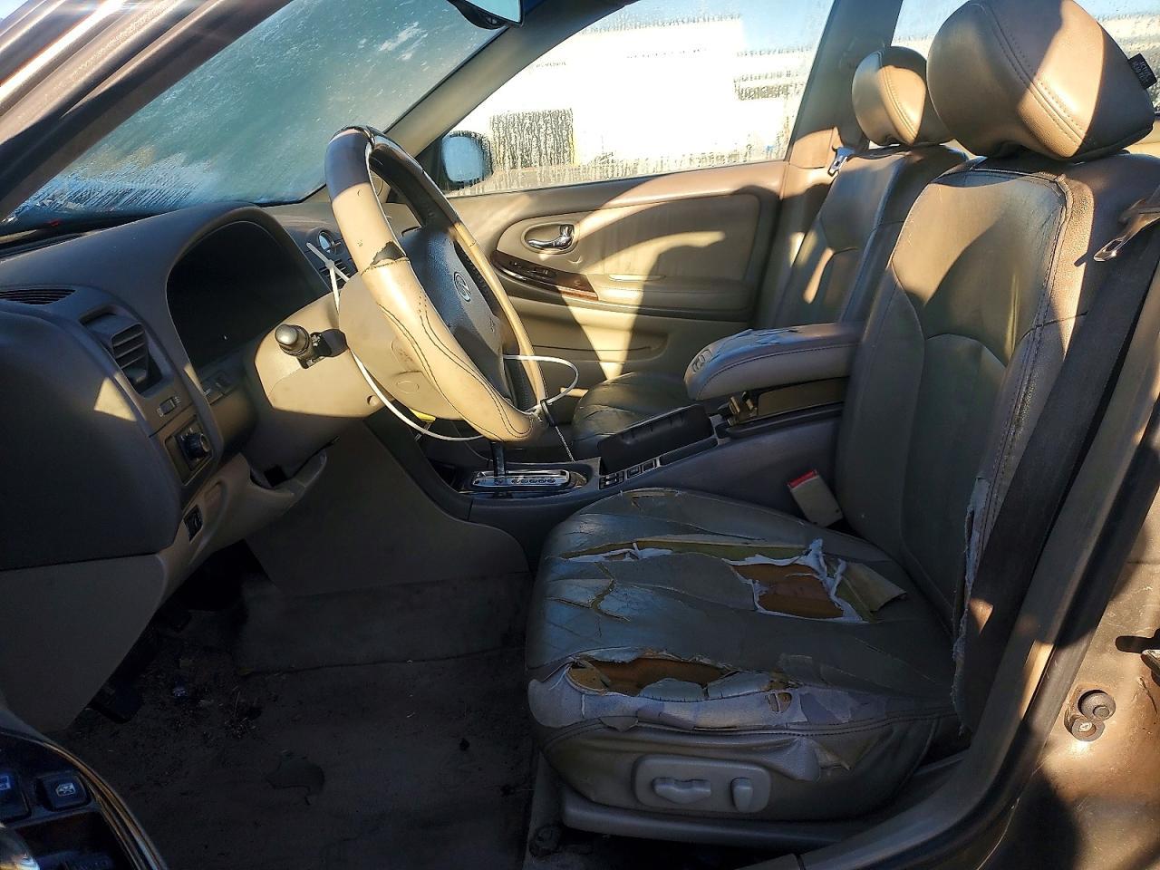 2001 Infiniti I30