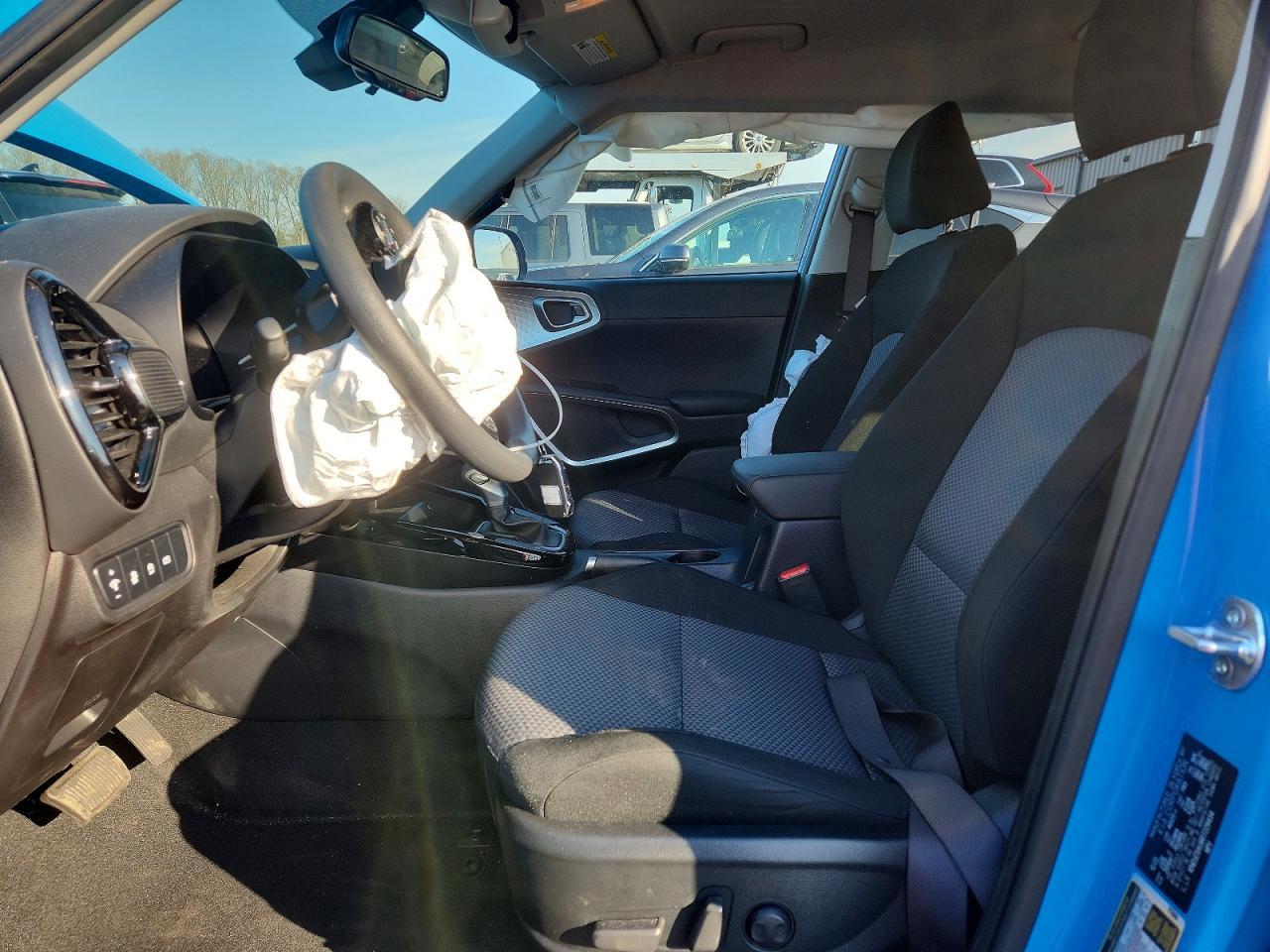 2024 KIA Soul s